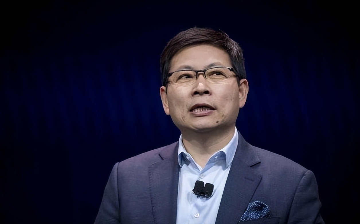 毫無預兆!華為突然官宣,暴跌4000元