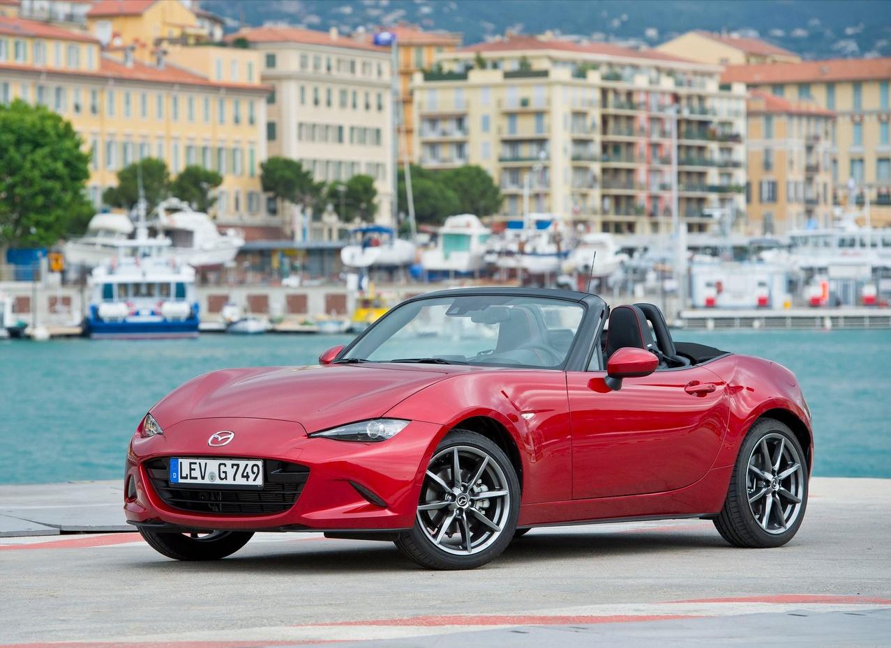 新一代馬自達(dá)MX-5采用全新2.5L自然進(jìn)氣引擎,6MT手動變速箱!