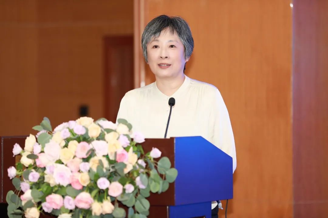 比亞迪叉車經營性租賃發布會在北京舉行
