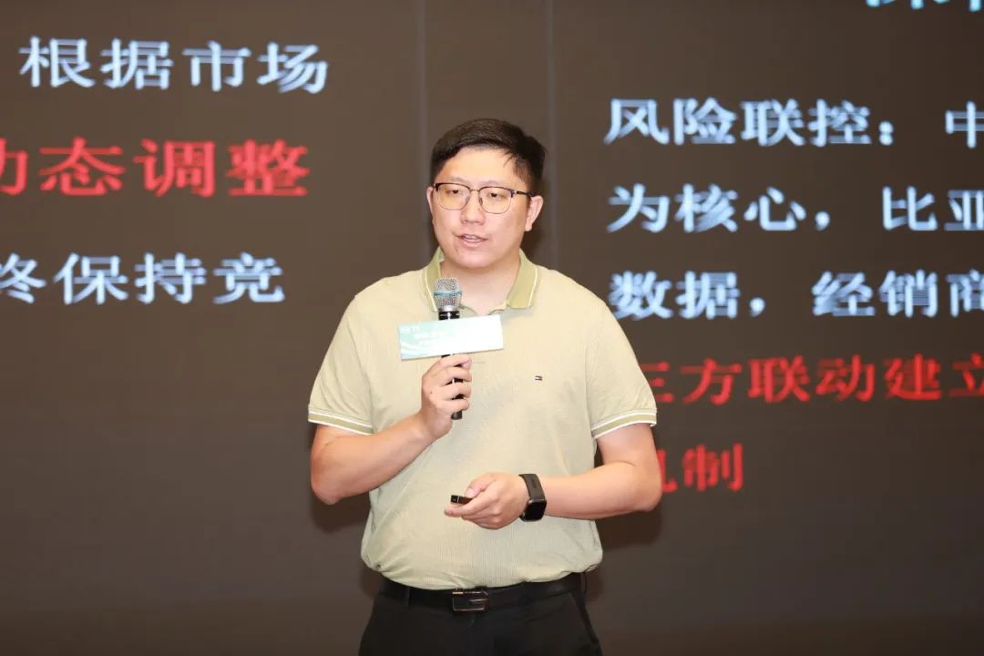 比亞迪叉車經營性租賃發布會在北京舉行